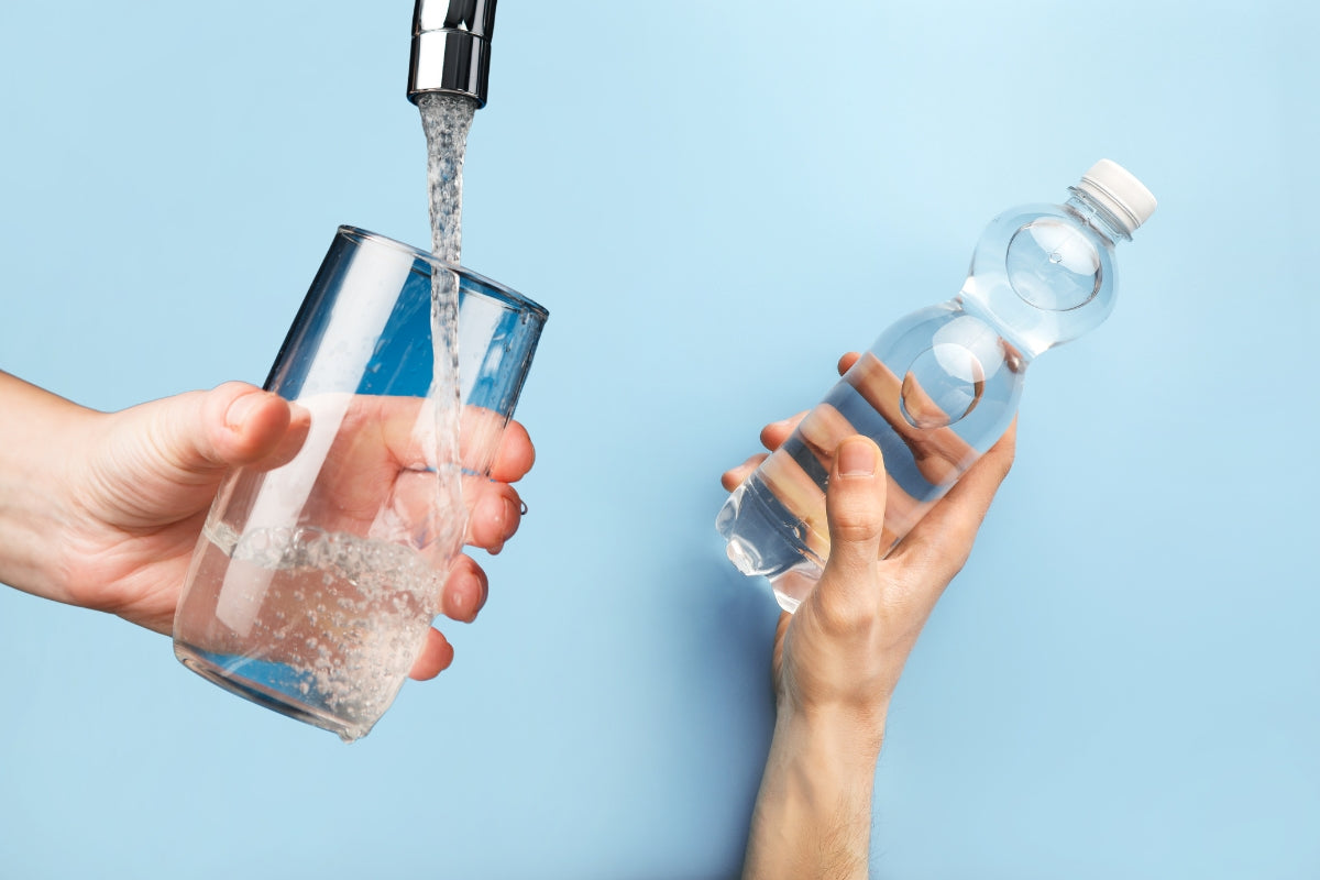Boire de l'eau du robinet ou en bouteille : comparatif sécurité et ...
